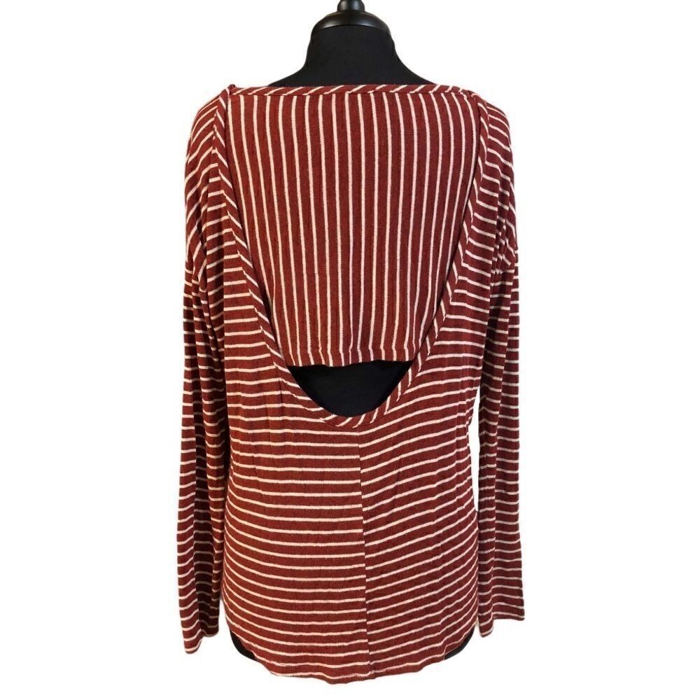 𝅺bp Striped Open Back Long Sleeve Top Size M - Picture 5 of 9
